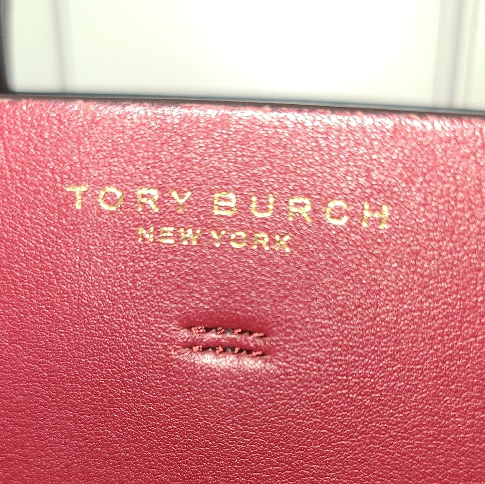 Tory Burch Wine Red Leather Tote with Green Interior - Picture 5 of 12